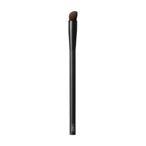 #24 High-Pigment Eyeshadow Brush