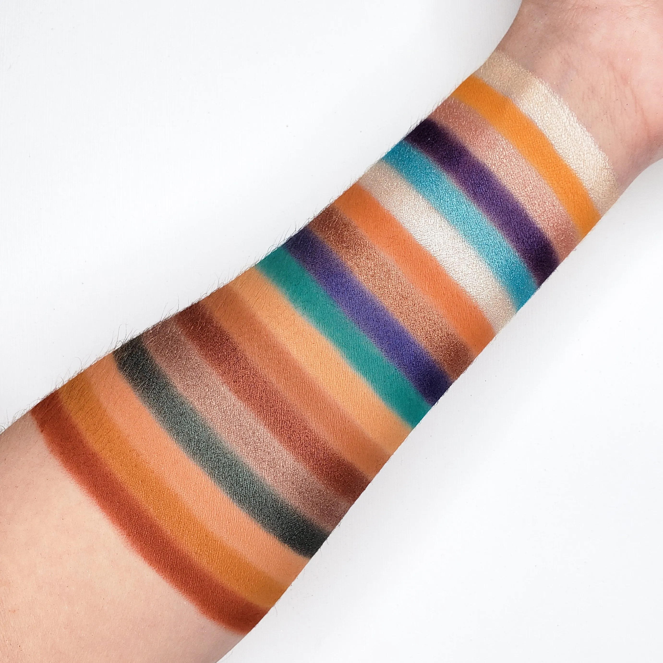 35 Color OMG Eyeshadow Collection