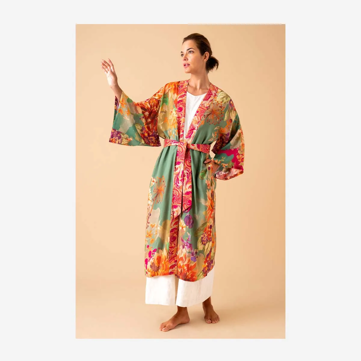 BIRDS AND BLOOMS KIMONO GOWN IN SAGE
