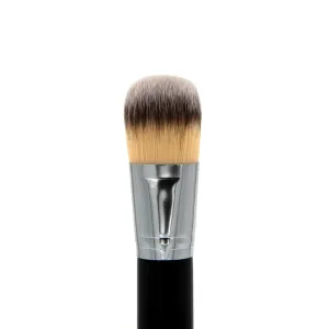 Chubby Foundation Brush  C333