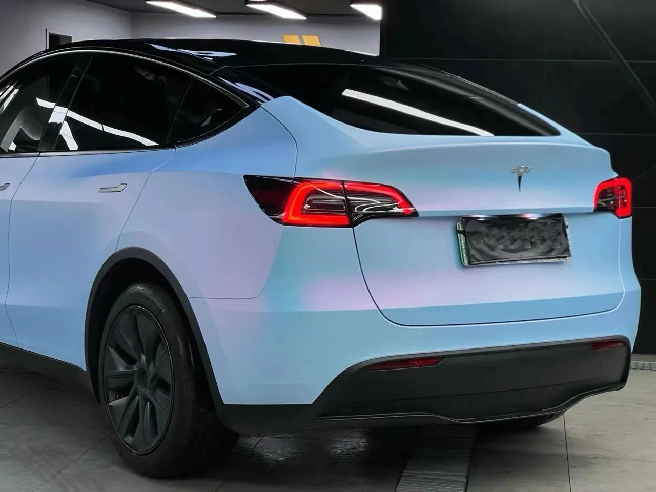 Color Shift Satin Chameleon Blue Vinyl Wrap
