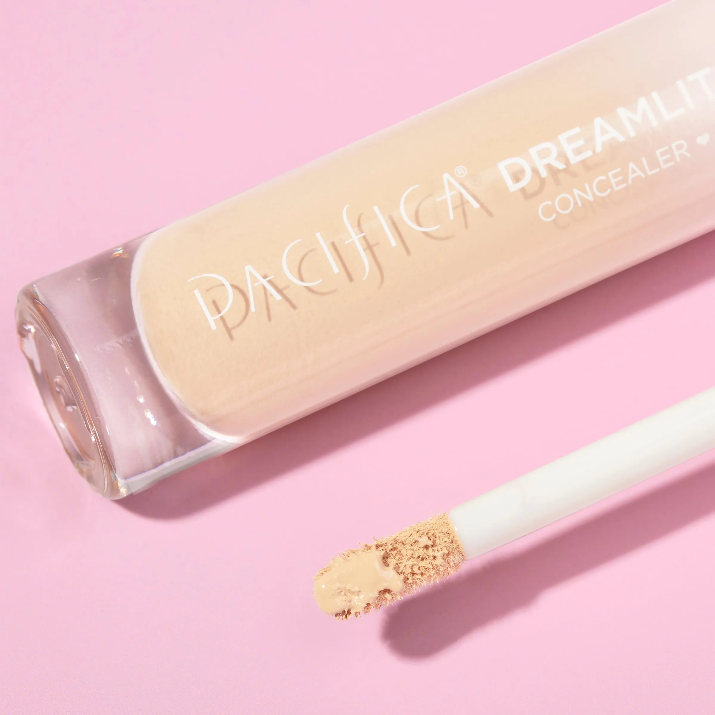 Dreamlit Glow Concealer