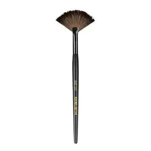 Fan Brush for an Awless Makeup Application – Smooth Blending of highlighter (KSP-113)