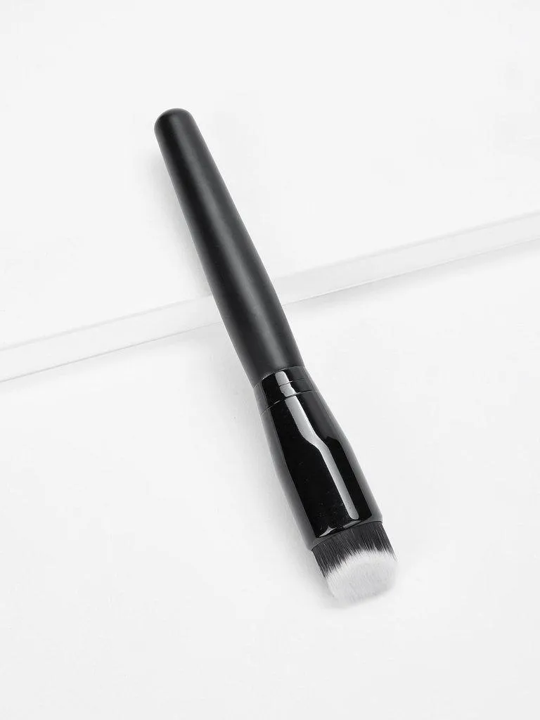 Foundation Brush 1pc