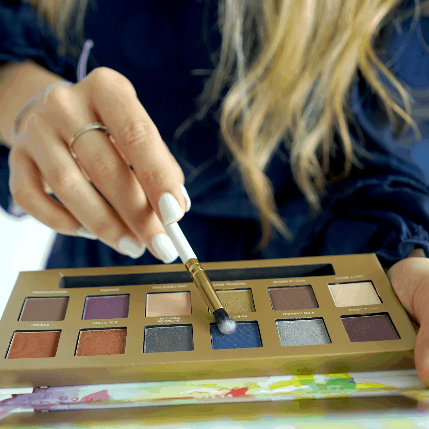 Life is a Fiesta Eyeshadow Palette   Dual Ended Brush