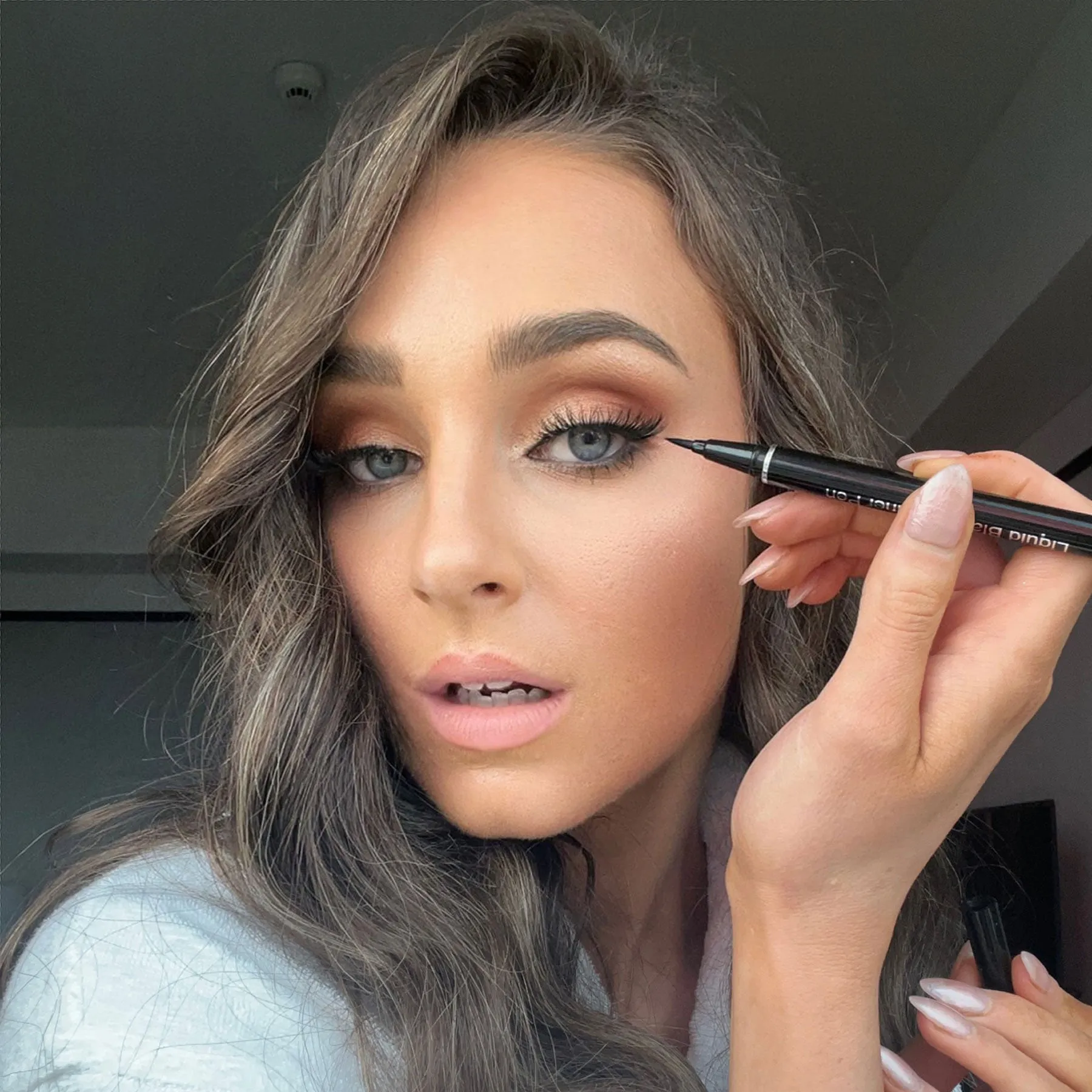 Liquid Eyeliner Pen - Wing It