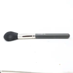 Mac 129S Synthetic  Powder Blush Brush  / New