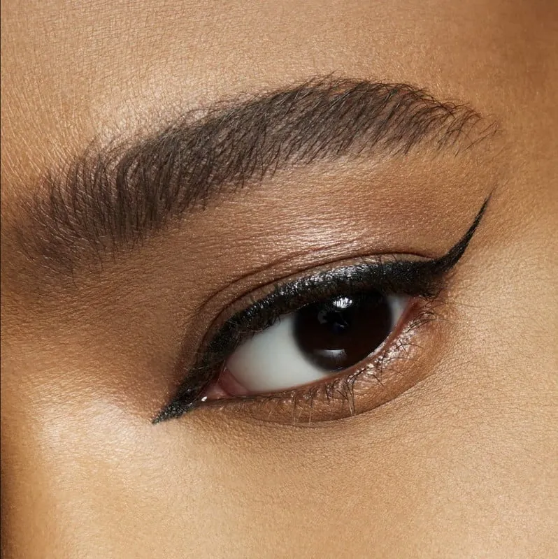 MAC Brushstroke 24 Hour Liner Brushblack
