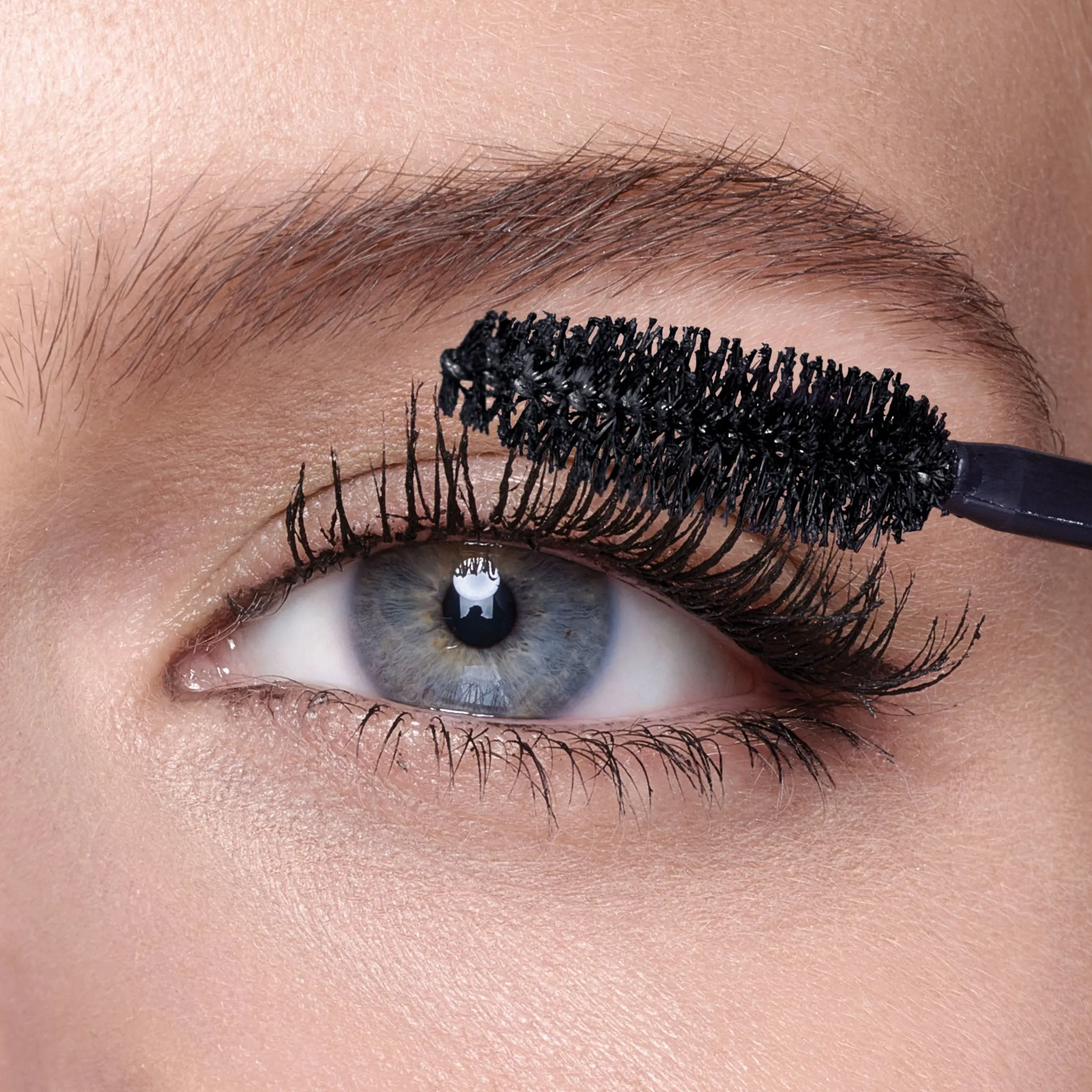 Maybelline Falsies False Lash Effect Volumizing Mascara - Blackest Black