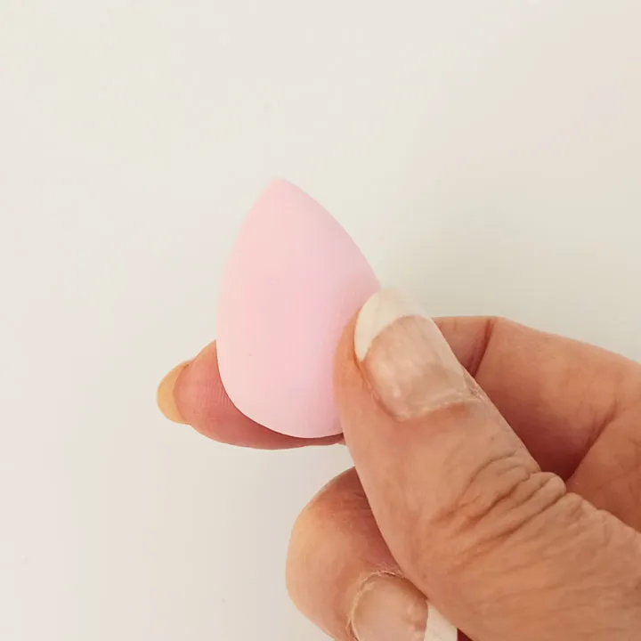 Mineral Concealer - Mint  with Beauty Blender
