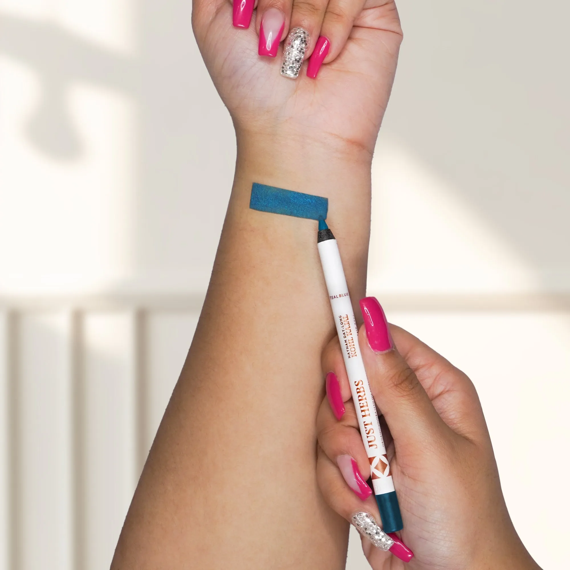 Naynam Day Long Sharpenable Kajal (Available in 6 Shades) - Just Herbs