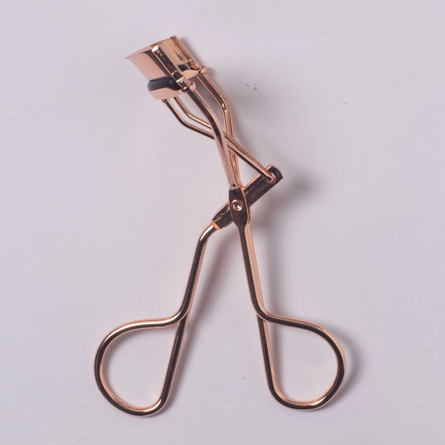 NY Bae Eye Love Eyelash Curler | Easy To Use | Sturdy | Convenient