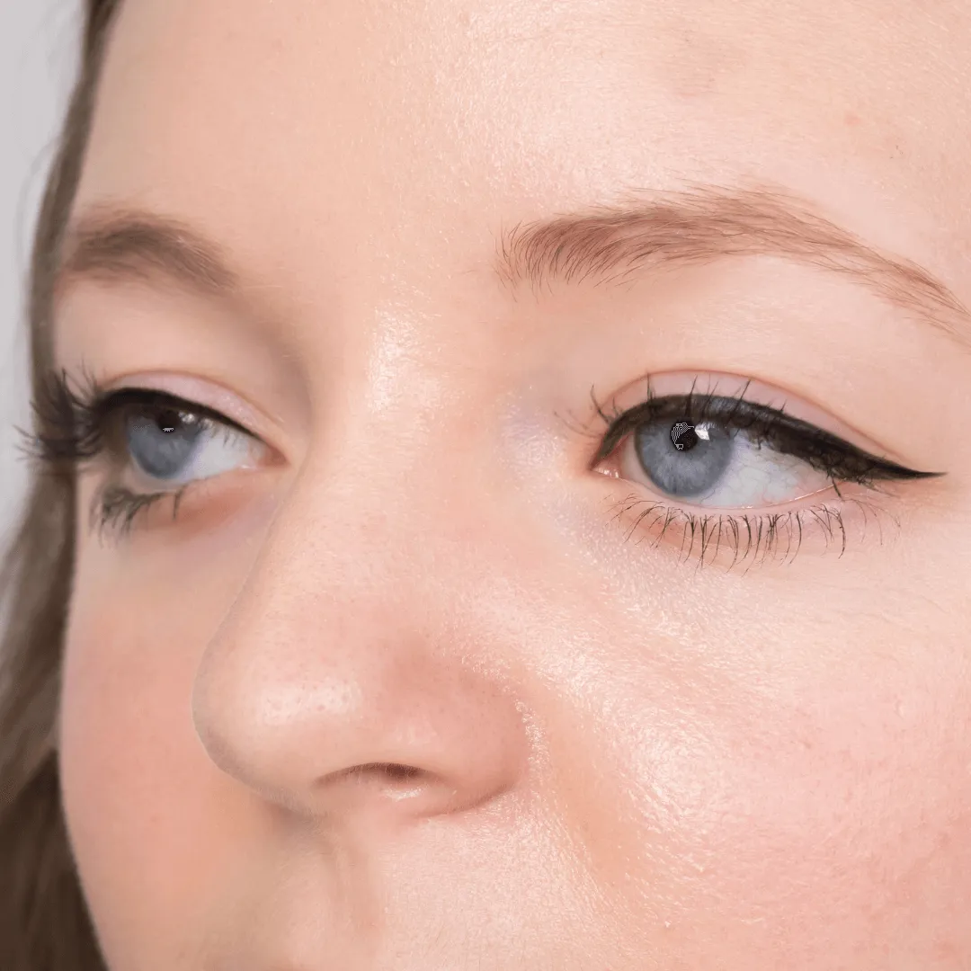 On Point Waterproof Liquid Eyeliner Pen