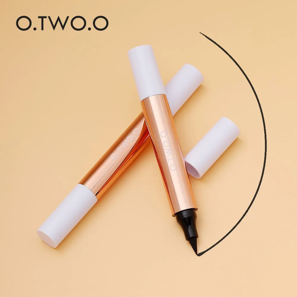 O.TWO.O Eyeliner Stamp Black Liquid Eyeliner / Pen Waterproof Fast Dry Double-ended Eye Liner Pencil