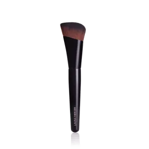 Real Flawless Foundation Brush