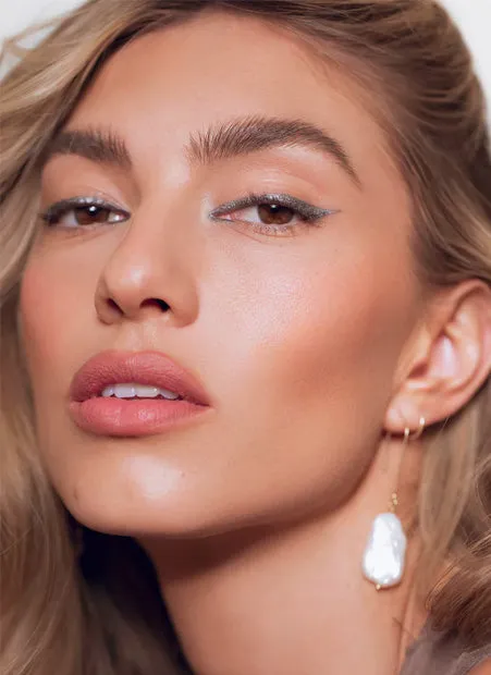 ROEN Beauty Eyeline Define Eyeliner Pencil