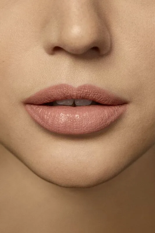 Rouge Essentiel Silky Crème Lipstick