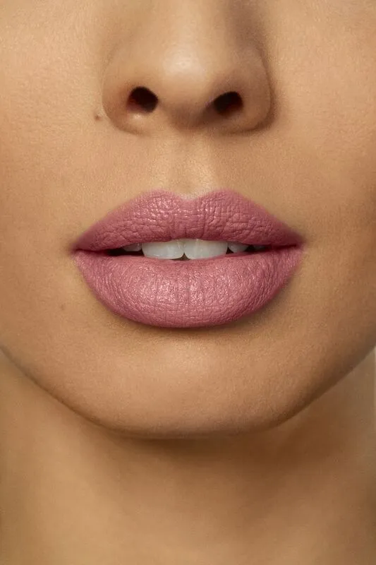 Rouge Essentiel Silky Crème Lipstick