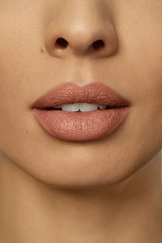 Rouge Essentiel Silky Crème Lipstick