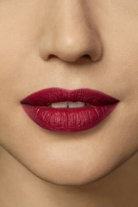 Rouge Essentiel Silky Crème Lipstick