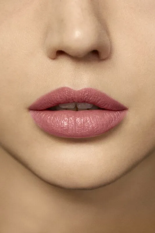 Rouge Essentiel Silky Crème Lipstick