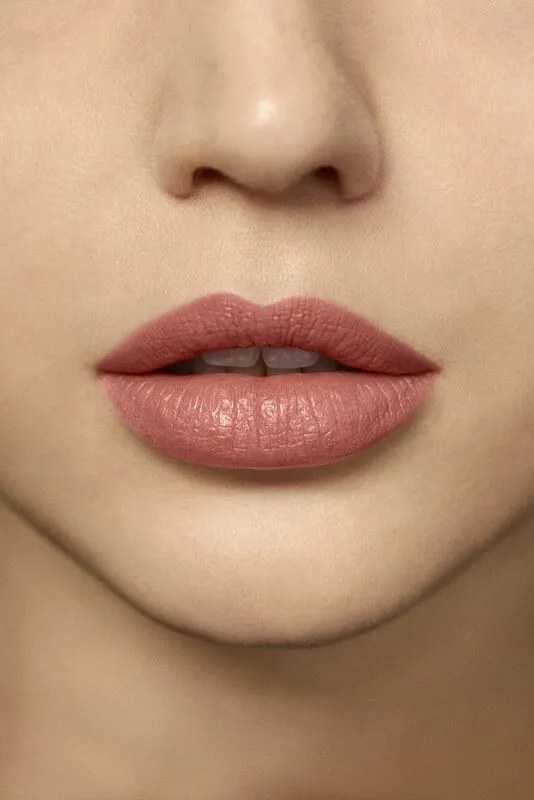Rouge Essentiel Silky Crème Lipstick