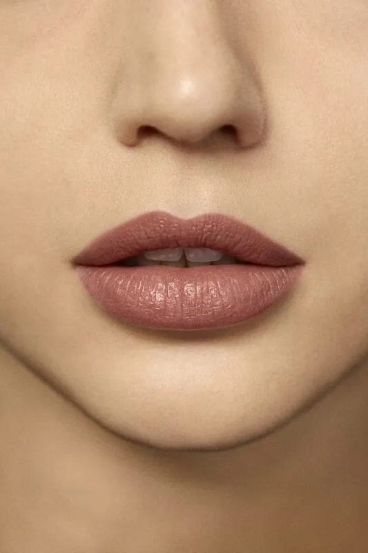 Rouge Essentiel Silky Crème Lipstick