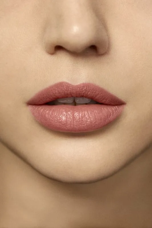 Rouge Essentiel Silky Crème Lipstick