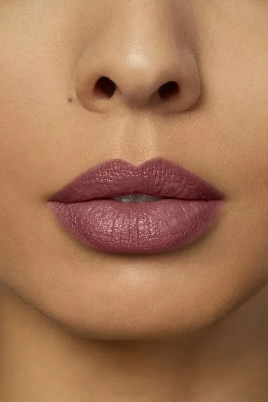 Rouge Essentiel Silky Crème Lipstick