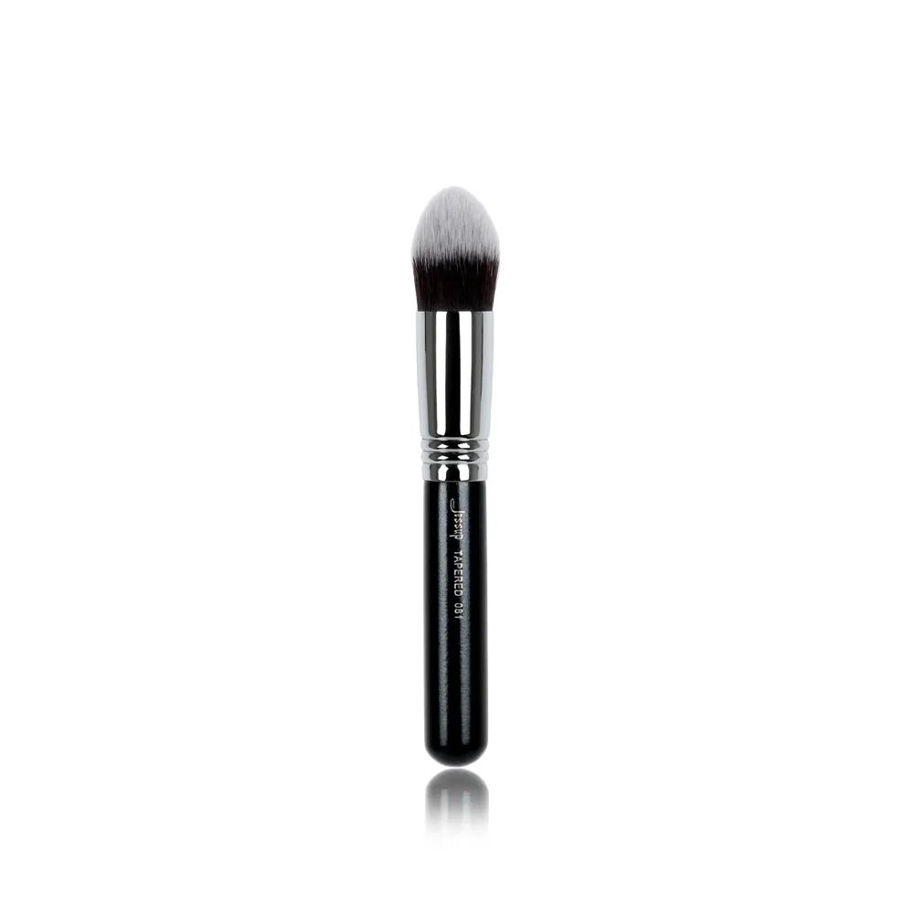 Tapered Brush 081