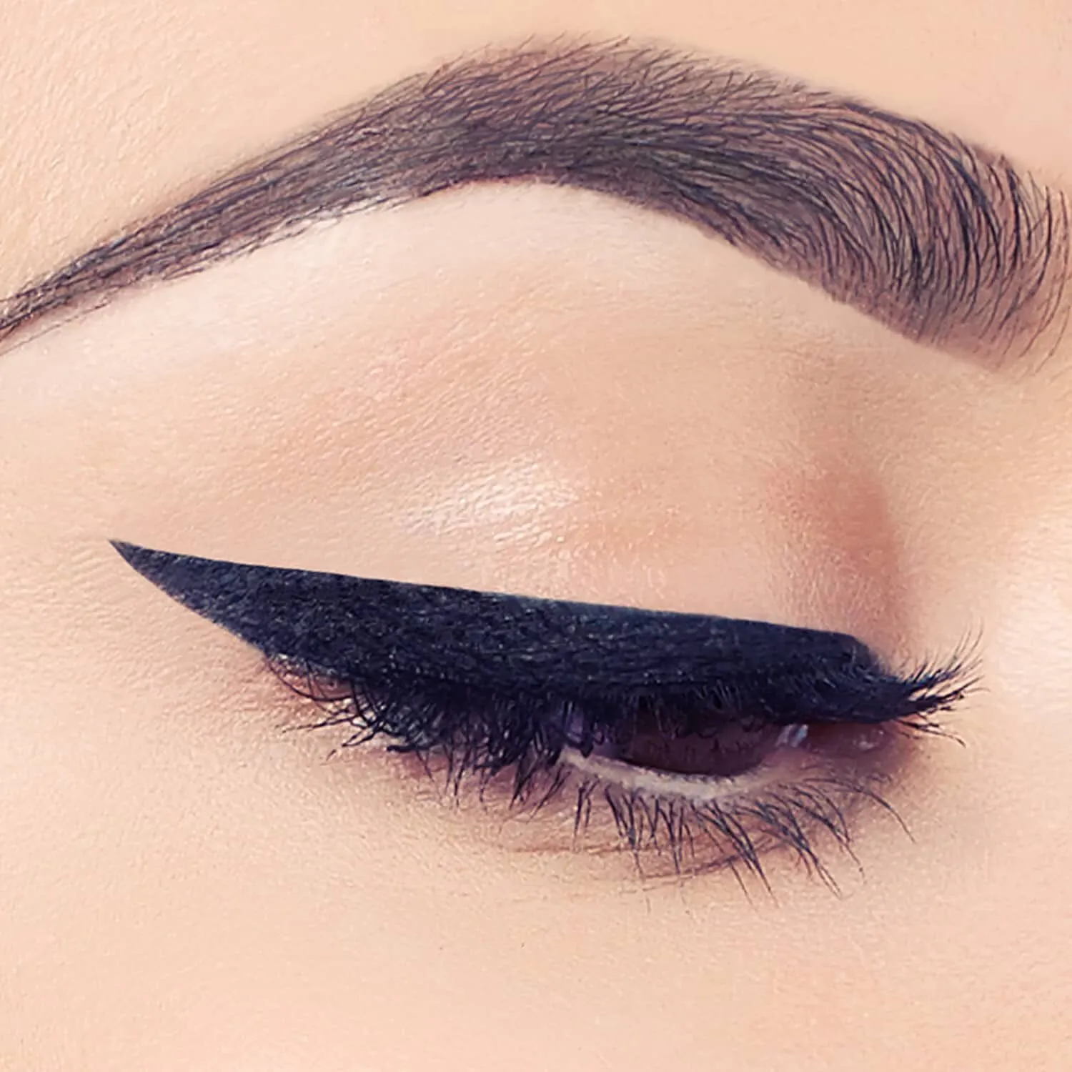 Temptation Eyeliner