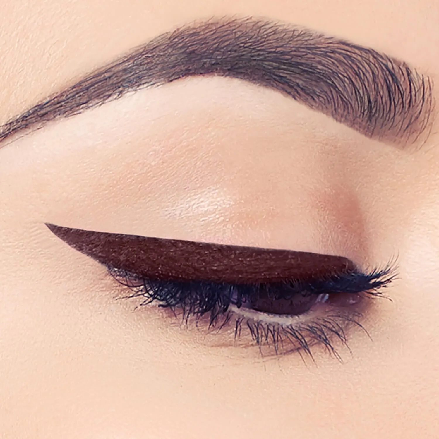 Temptation Eyeliner