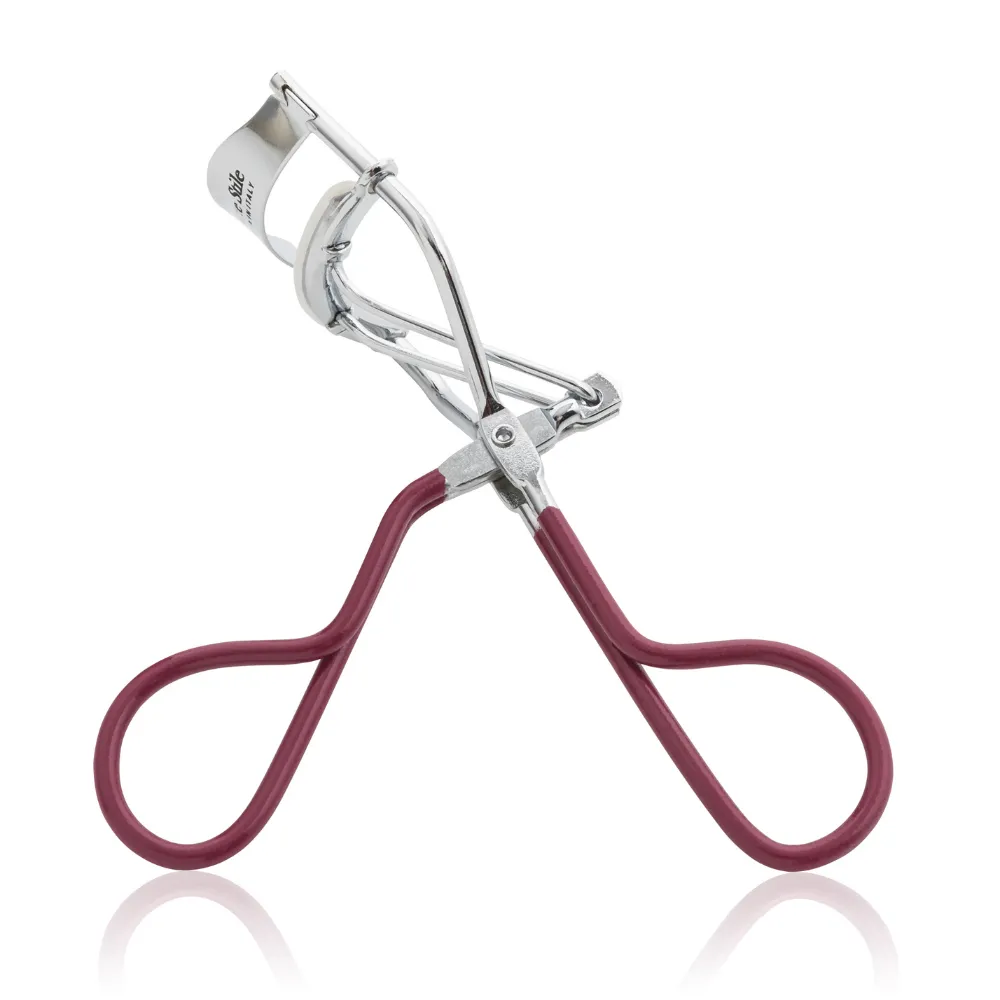The Eyelash Curler