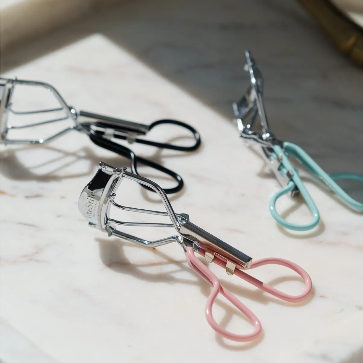 The Eyelash Curler