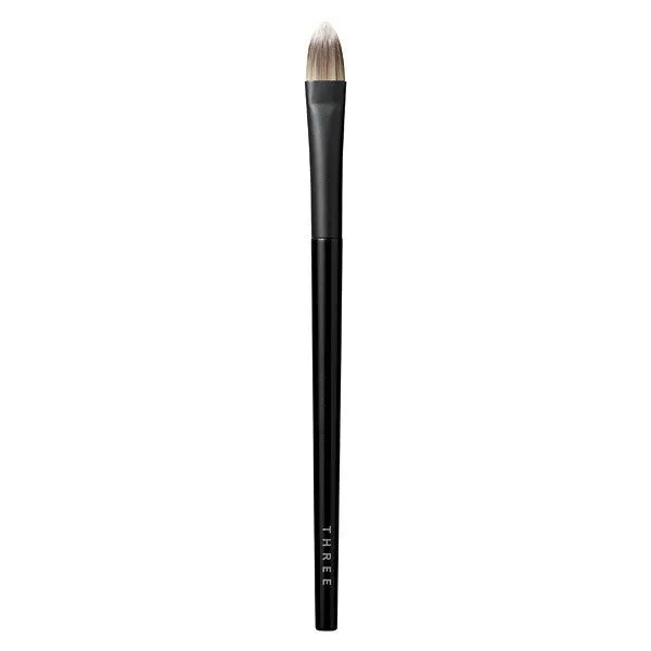 THREE Concealer Brush M