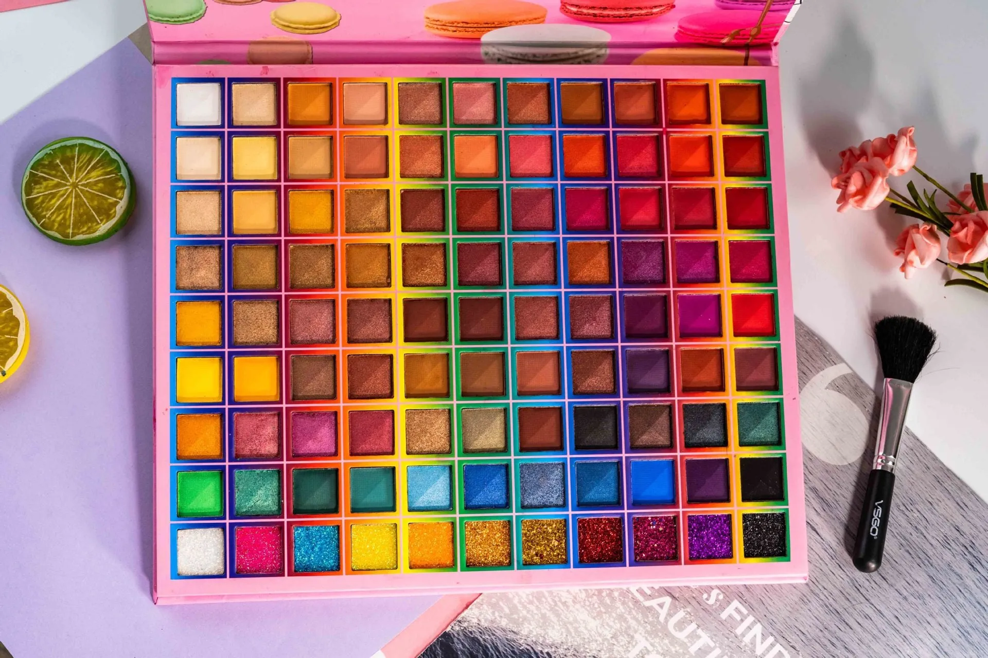 Vibrant 99-Shade Eyeshadow Palette